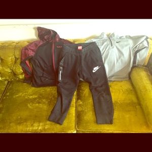 Lot of 3 Nike Boys clothing